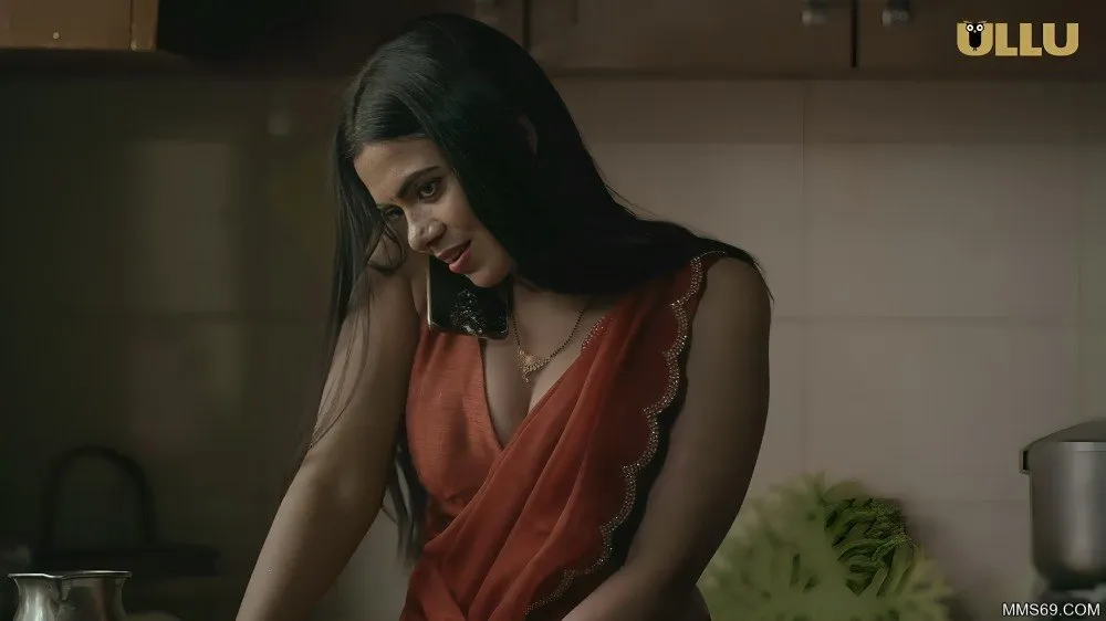 Red Light (season 01) (2024) E01 Hindi Ullu Originals Web Series Watch Online