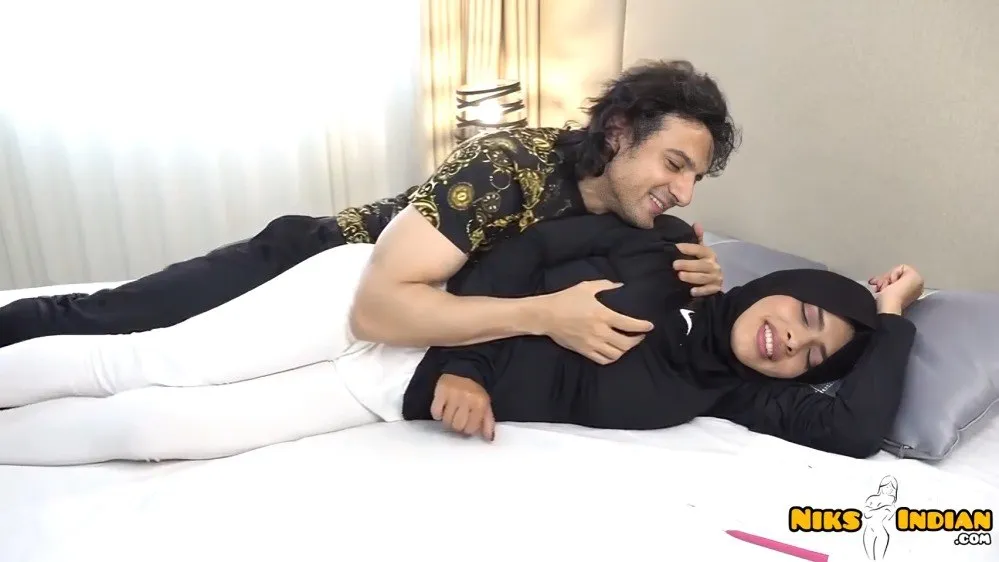Hijabi Girl (2024) Niksindian Adult Movie