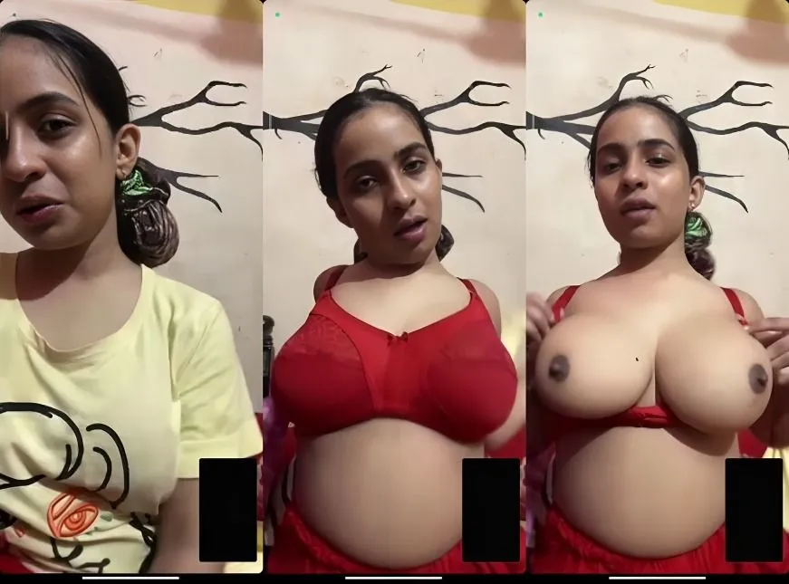 Beautiful Hot Bigboob Horny Gf Fingering