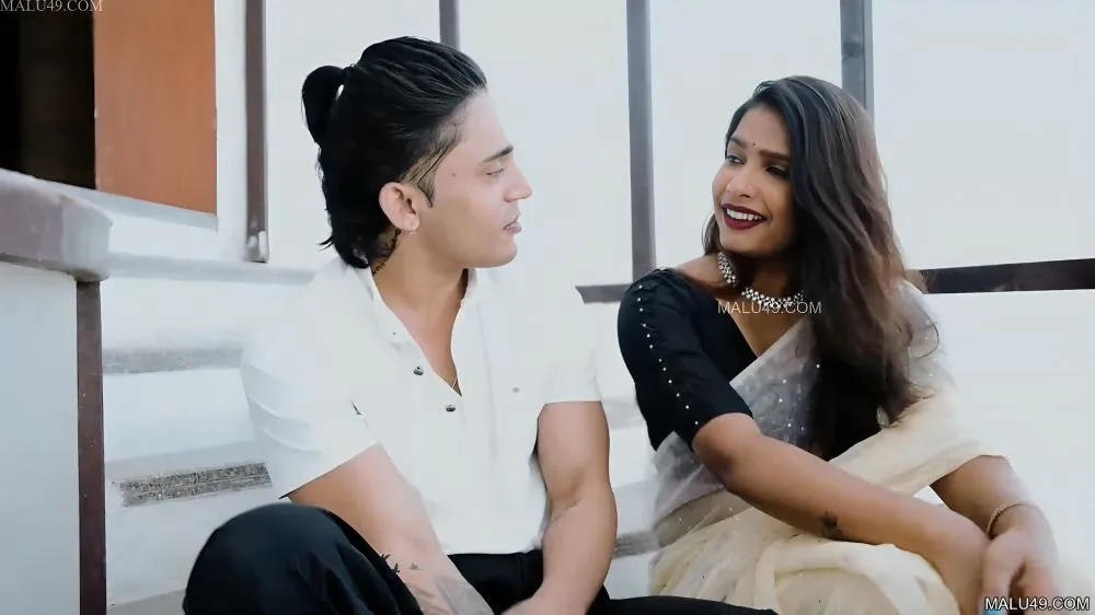 Balcony Sex – 2025 – Hindi Uncut Short Film – Tejaswini