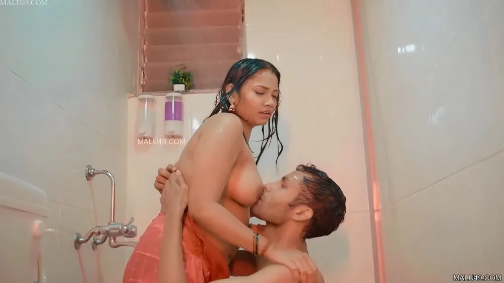 Cheating Housewife – 2025 – Hindi Hot Short Film – Malu49