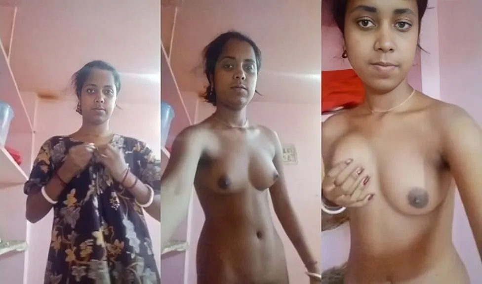 Indian Bhabhi Striping And Shows Nude Body