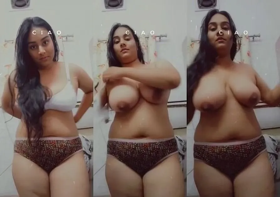 Indian Girl Shows Her Big Boobs Selfie Love