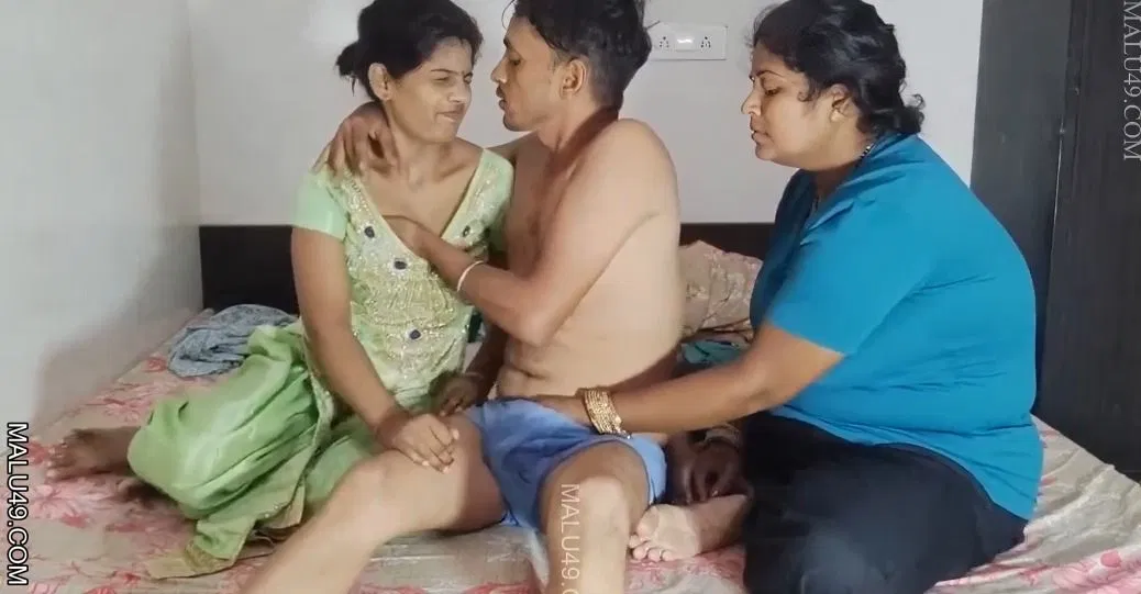 Indian Threesome Cpl Romance And Fucking