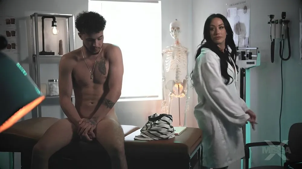 Missax – Jennifer White – Dr  Mom