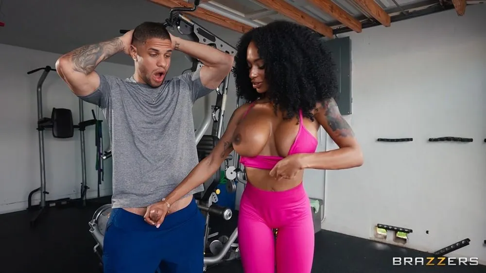 [Brazzers] Sarai Minx – Cum, Slip Inside This Milf