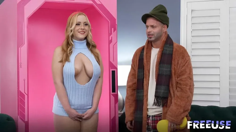 [FreakyFembots] Zoey Uso – My Cuddlebot 3000