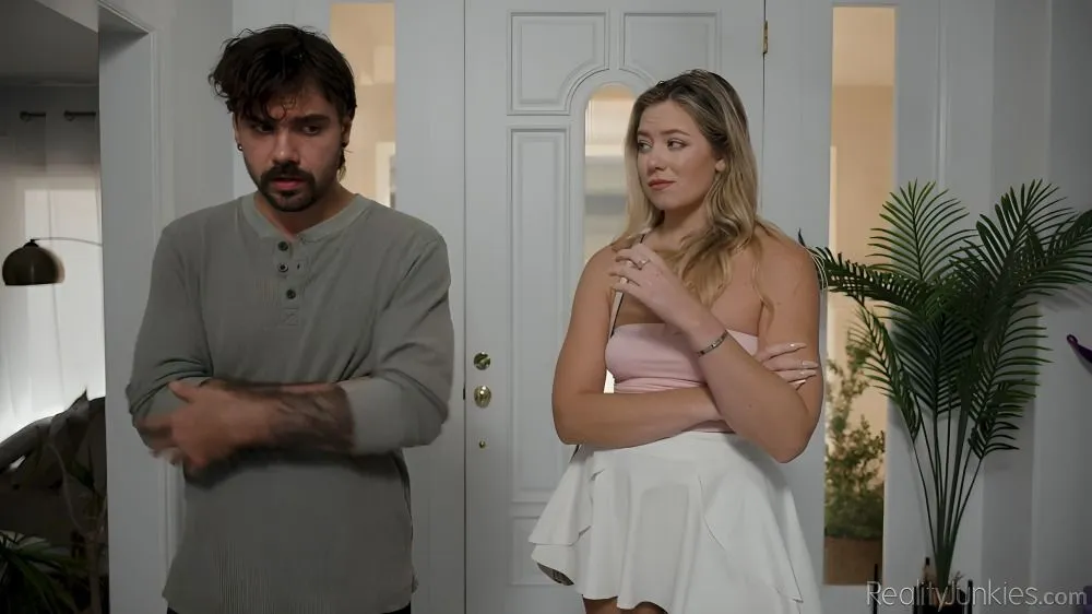 [RealityJunkies] River Lynn – Deep Inside My Stepsister