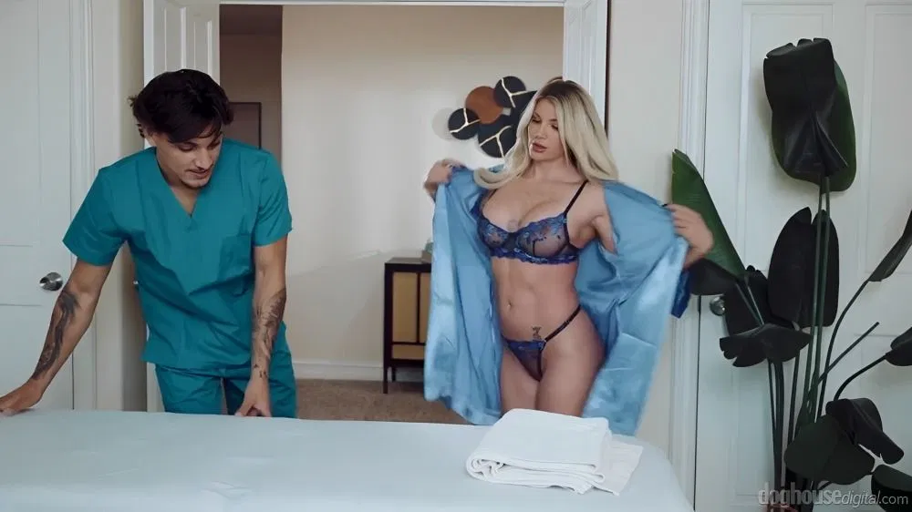 [DoghouseDigital] Taylor Wild – Sensual Rubdown