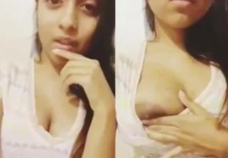 Beautiful Desi Horny Girl Sucking Own Boobies and Showing Pussy