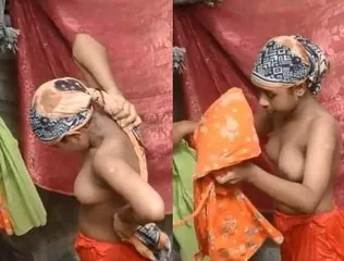 Desi Girl Nude Bath Video