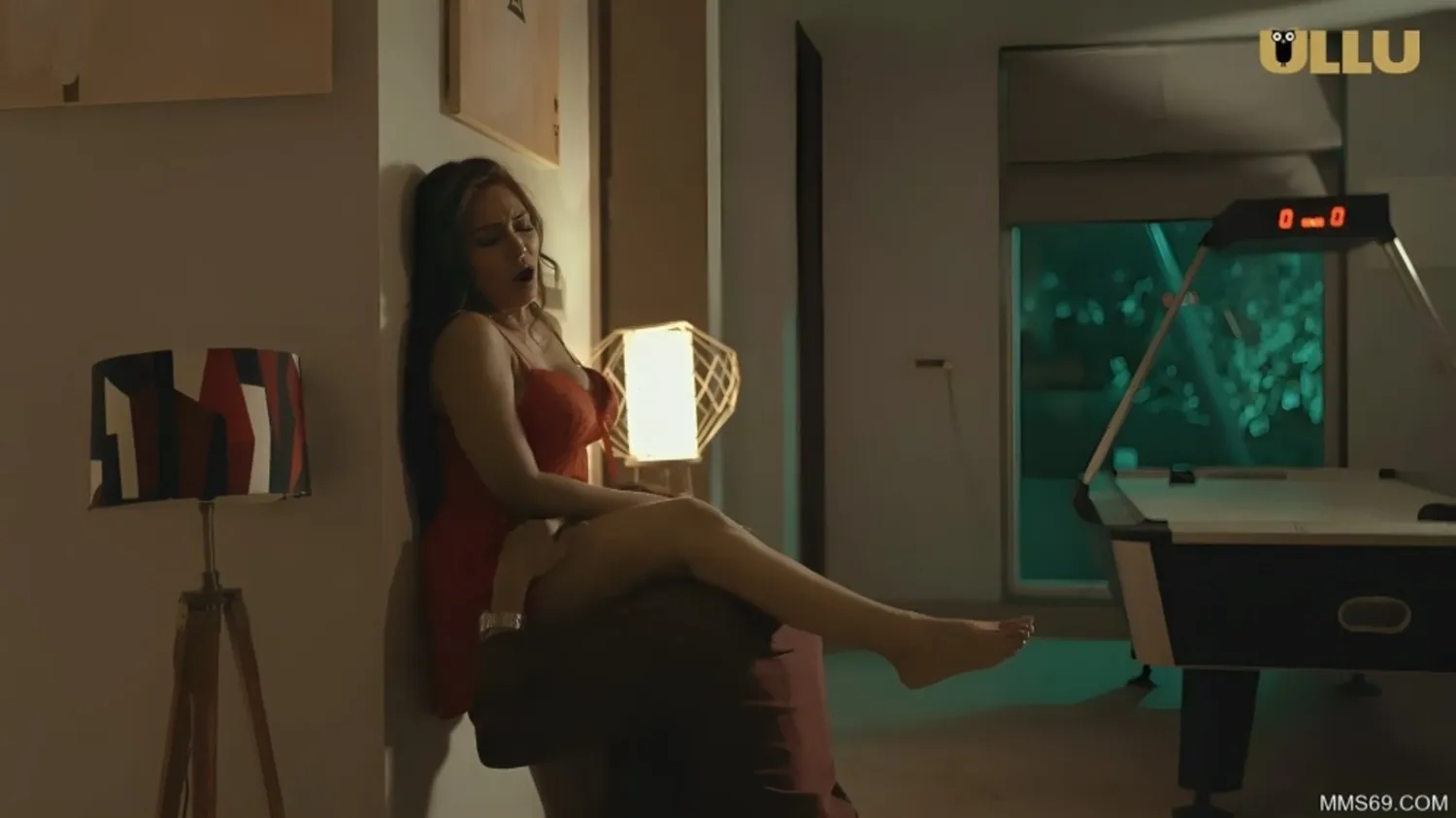 Nau Do Gyarah (Season 01) (2024) E02 Hindi ULLU Originals WEB Series Watch Online