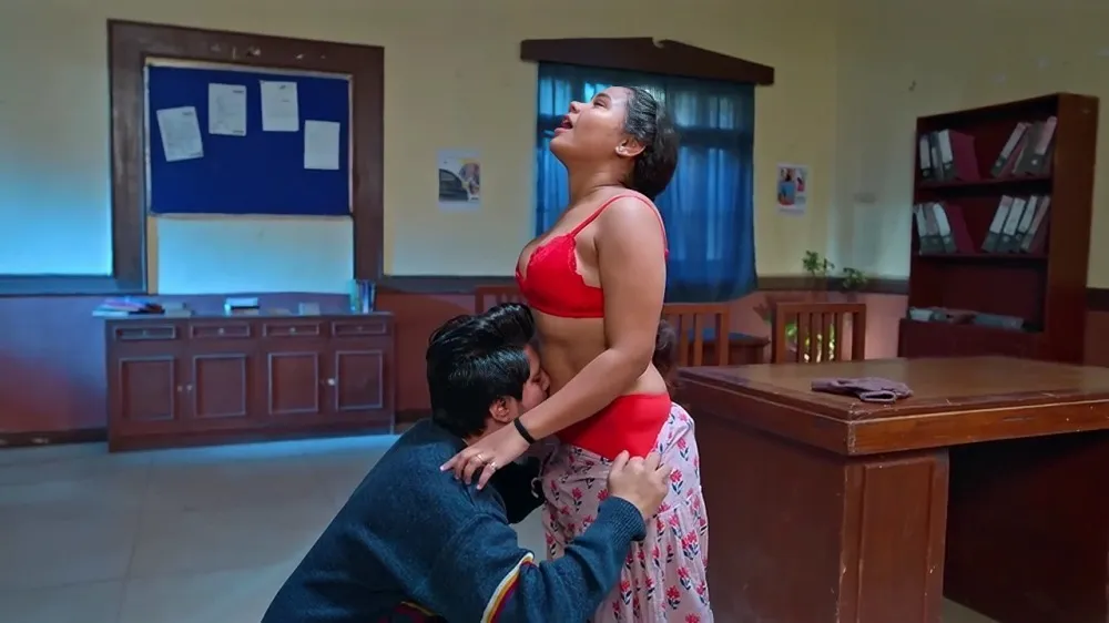 Thand Ka Maza (season 01) (2024) E05 Hindi Bigshots Web Series Watch Online