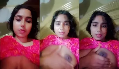 Indian Girl Shows Her Boobs Cutest