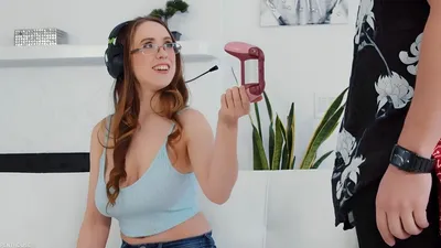 Jackie Hoff Rides His Joystick [PentHouse] Jackie Hoff