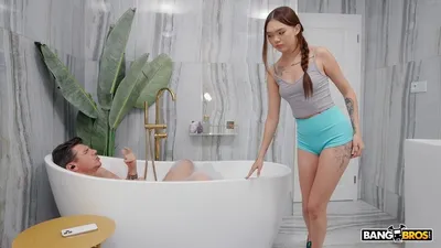 [BangBros] Kwini Kim – Naughty Stepdaughter