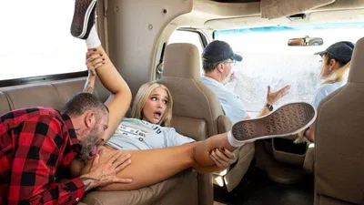 Hitching a Ride on His Dick – [BrazzersExxtra] Rara Knupps