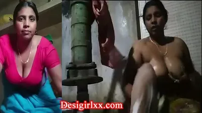 Indian Big Boobs Hot Aunty – Full Nude Bathing – Showing New Update Viral