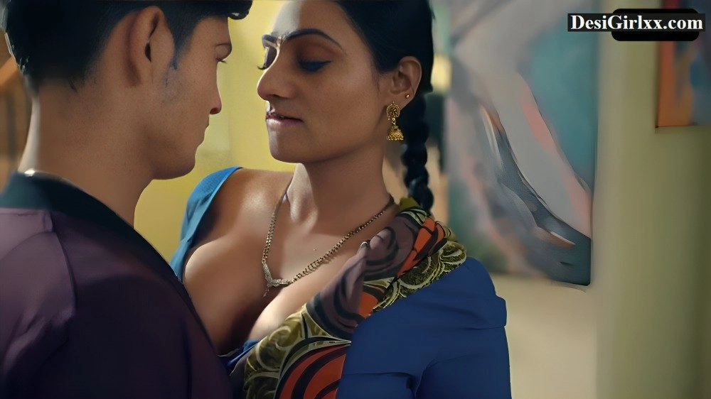 Jayshree Gaikwad Web Actor – Horny Mommy Seduce Young Boy – For Sex Watch Now