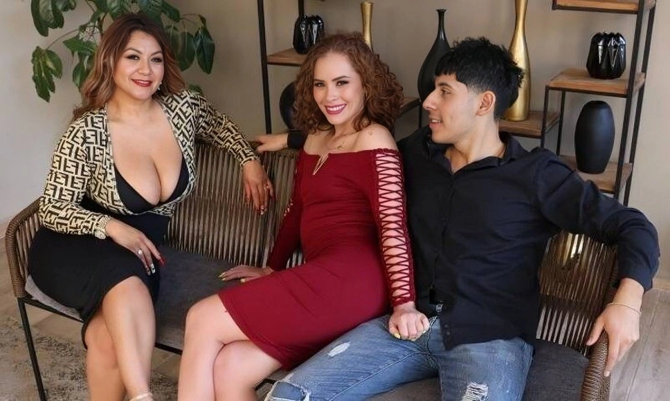 Mother In Law Is A Lesbian – Sexmex – Karol Jaramillo – Sandra – Paola