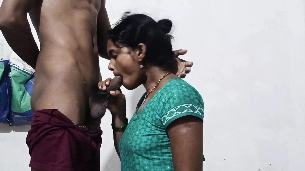 Cute Girl School Lover Sex With Hotel Room Step Mom