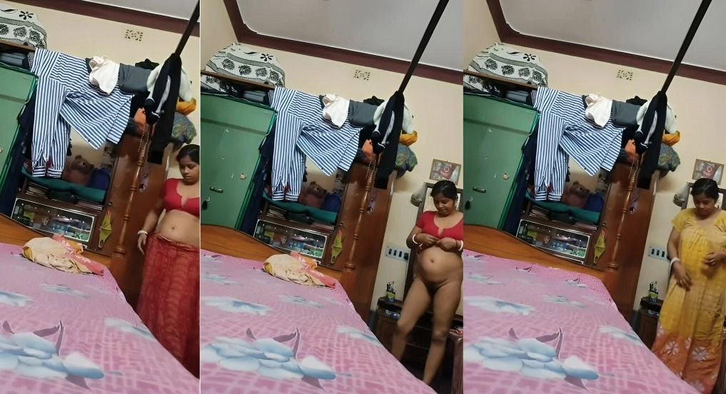 Bhabi Dress Changing