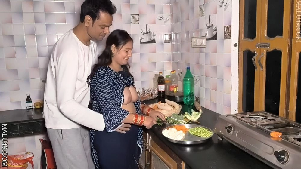 Watch Famous Puja Bhabhi Blowjob And Fucking In Kitchen