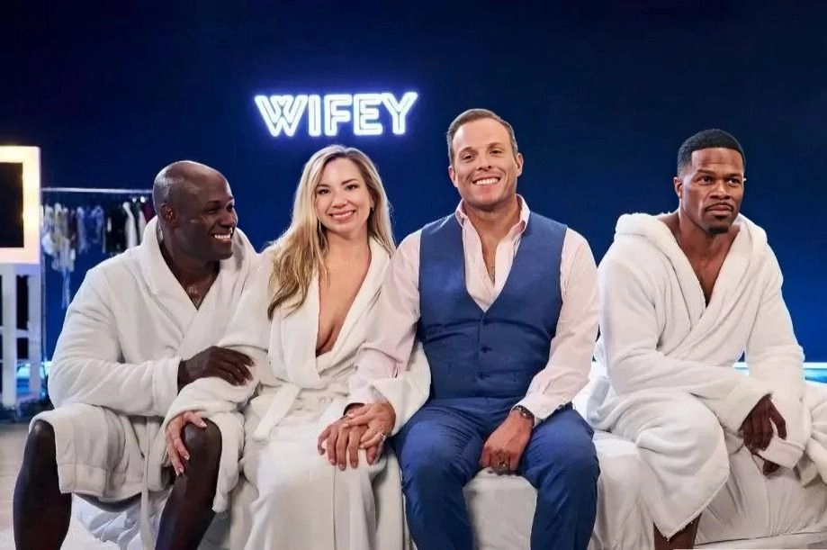 Carter Spit Roasted Hotwife Gets Bbc Creampie Wifey Callie