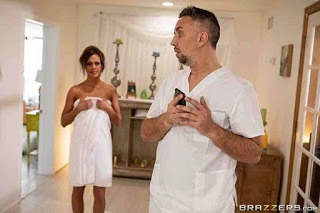 Feeling Up Aila – DirtyMasseur – Aila Donovan