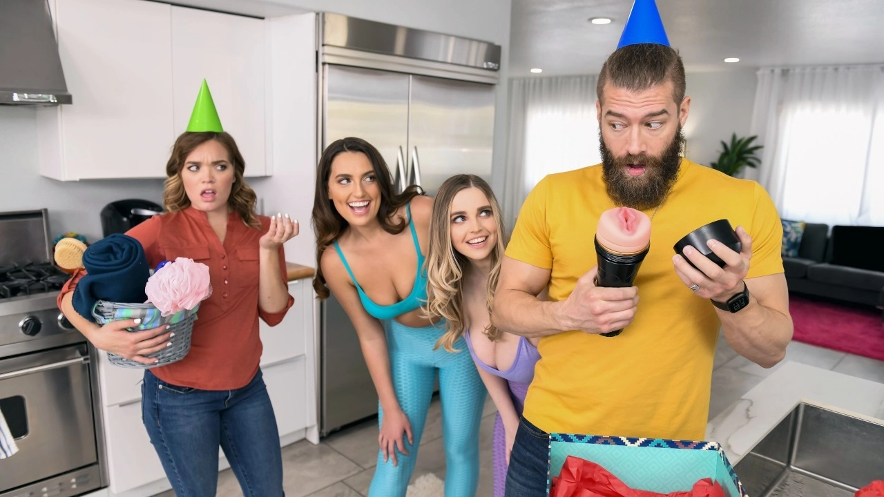Smashing My Hot Lesbian Roommates – BrazzersExxtra – Codi Vore And Nolina Nyx