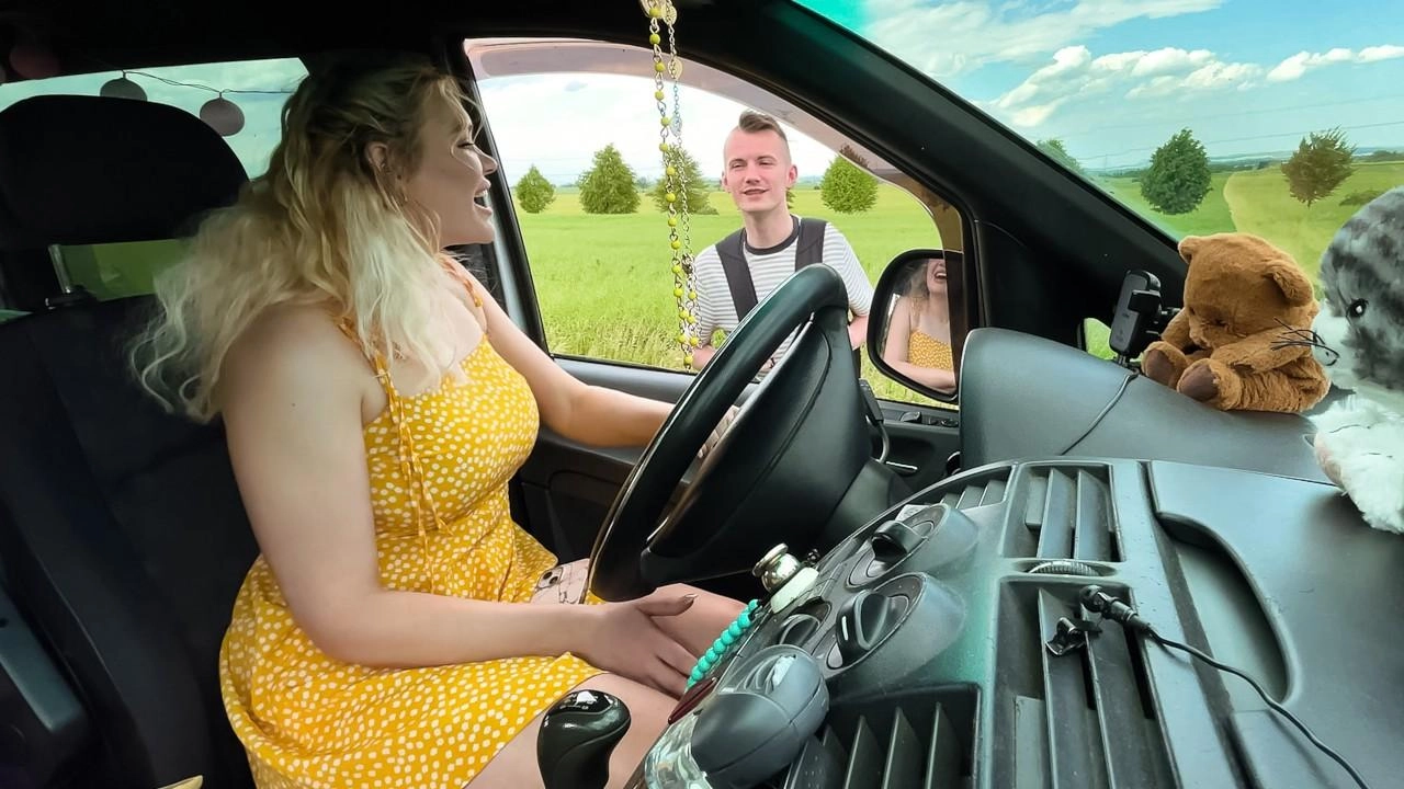 Fuckin’ Van Life – BigNaturals Gina Varney