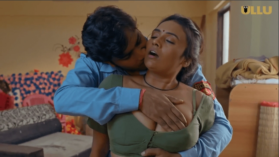 [18+] Watchman (S01E03) (Season 1) (2023) Hindi ULLU Originals WEB Series – Pihu Singh