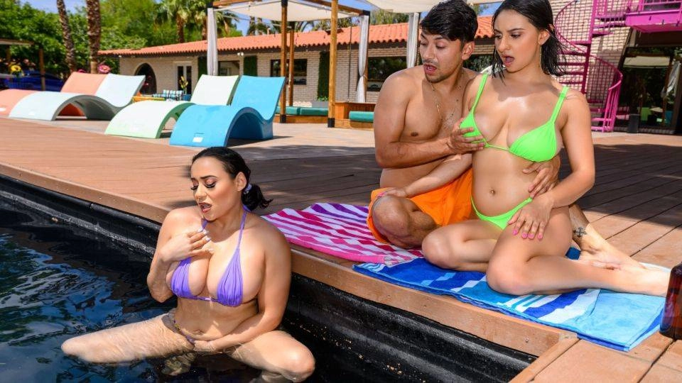 A Sunny Day For a Stepmom Threesome – [MomsBangTeens] Carmela Clutch, Hailey Rose