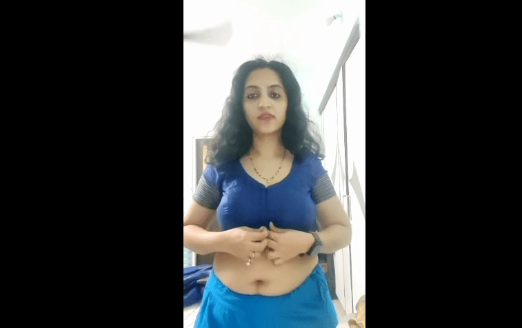 Busty MILF Removing Blouse And Showing Big Boobs
