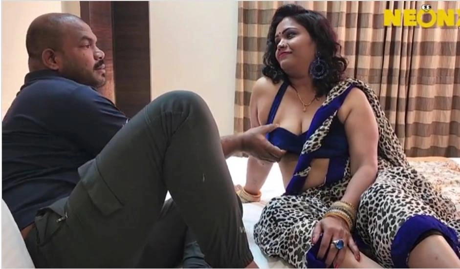 [18+] Viral Bhabhi (2023) Hindi Neonx Short Film
