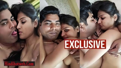 Sexy Tamil Girl Shaved Pussy – Hard Fucking In Hotel Watch