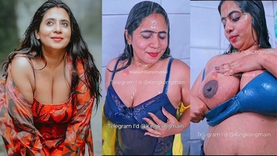 Nila Nambiar Nude Huge Boobs Show In Shower Wet Yellow Watch