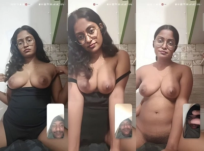 Beautiful Horny Girl Showing On Videocall 9min