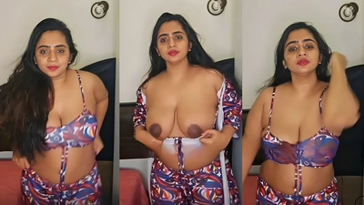 Popular Mallu Bbw Nila Nambiar Nude Live