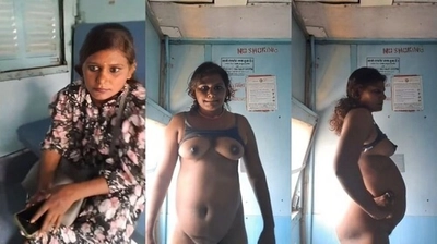 India Paid Randi Shows Nude Body In Train