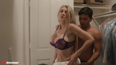 Sexy Milf Next Door Gigi Dior Guides Him Inside [NewSensations] Gigi Dior