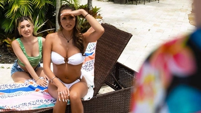 Mom and Stepdaughter Cottage Life – [MomsBangTeens] Armani Black, Violet Gems